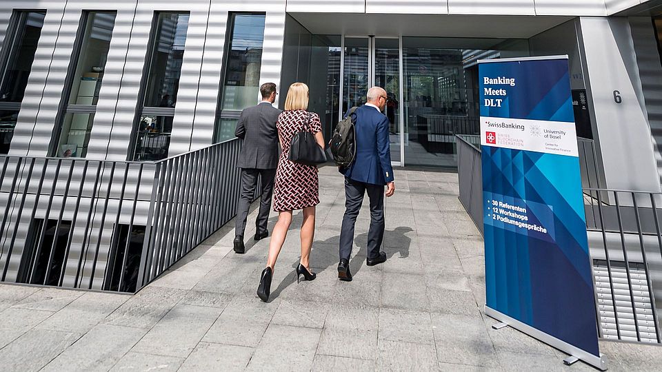 Konferenz Banking Meets DLT Eingang
